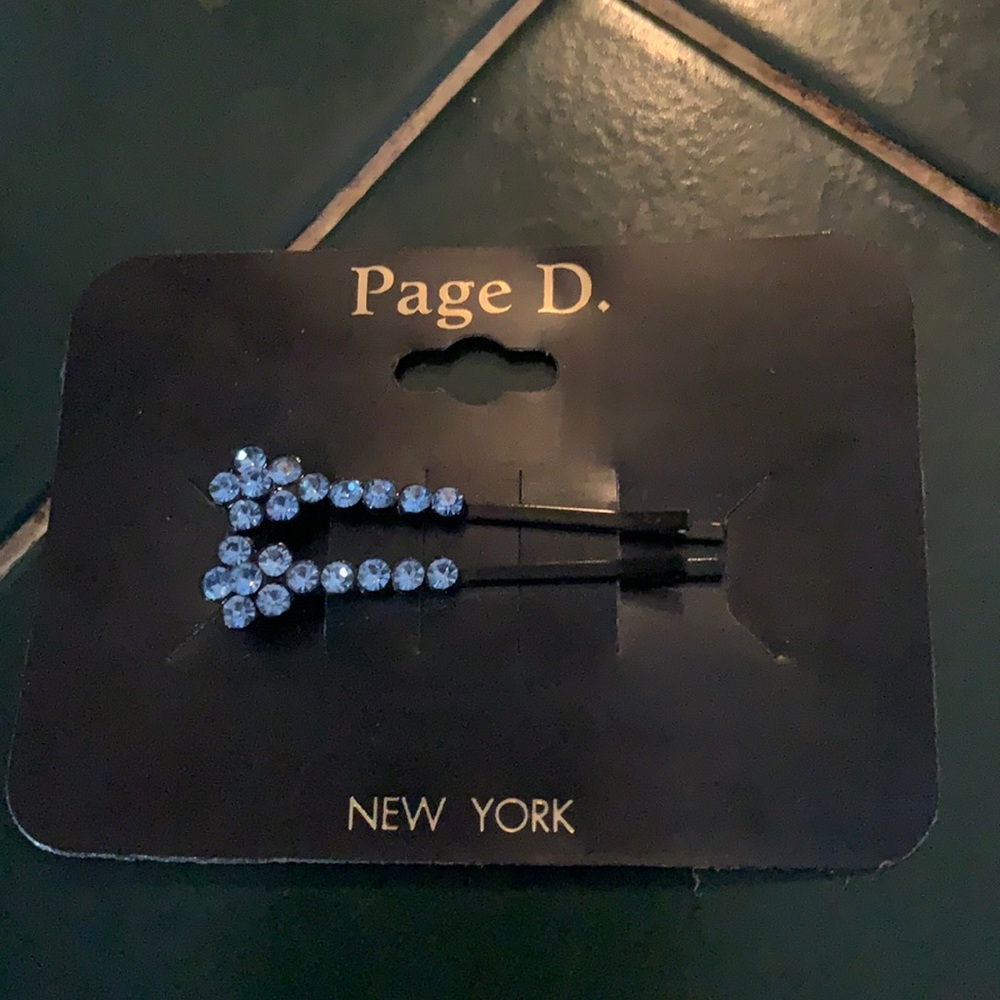 Page D. New York‎ blue rhinestone Bobby pins. NWT